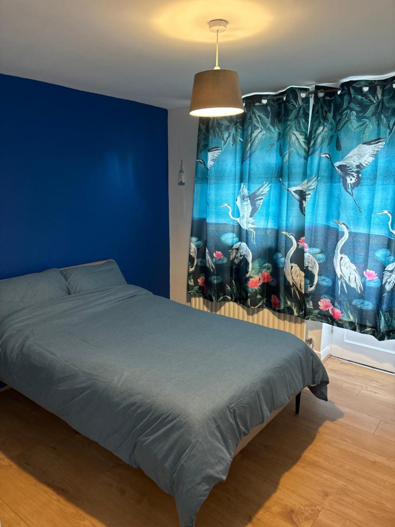 Pure Edge Beach Guest House With Sea View Херн-Бей Экстерьер фото