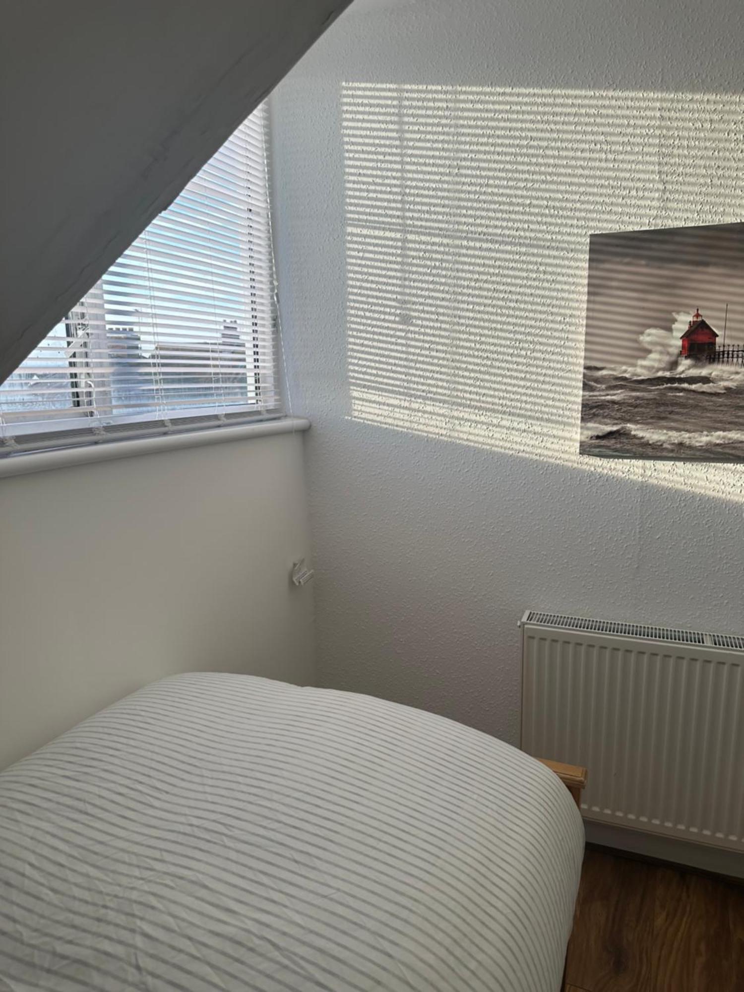 Pure Edge Beach Guest House With Sea View Херн-Бей Экстерьер фото