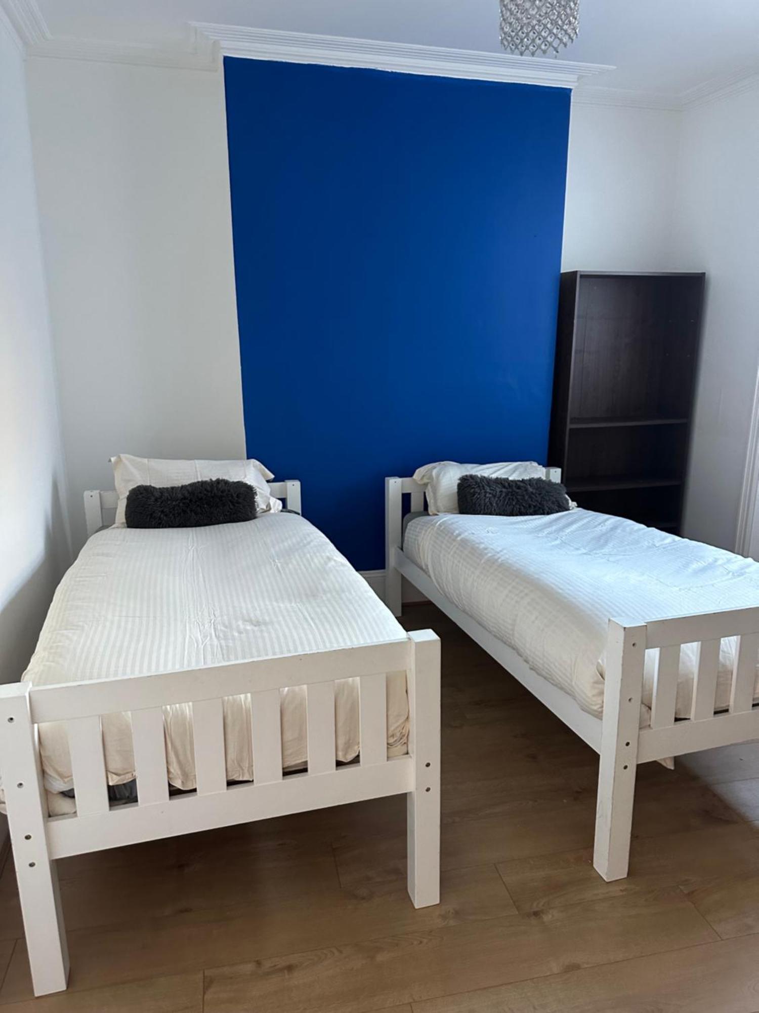 Pure Edge Beach Guest House With Sea View Херн-Бей Экстерьер фото